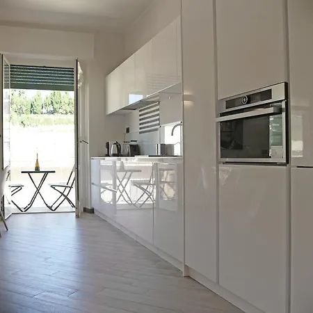 Settimo Piano בית נופש *